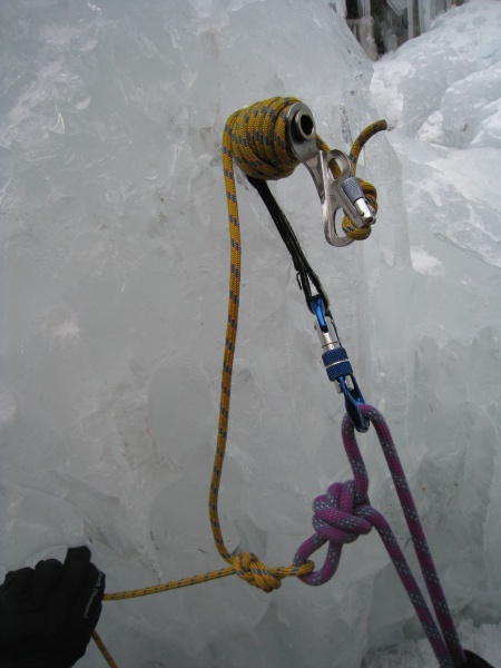 Slika:Spust na ledni vijak sestavljeno do konca.JPG